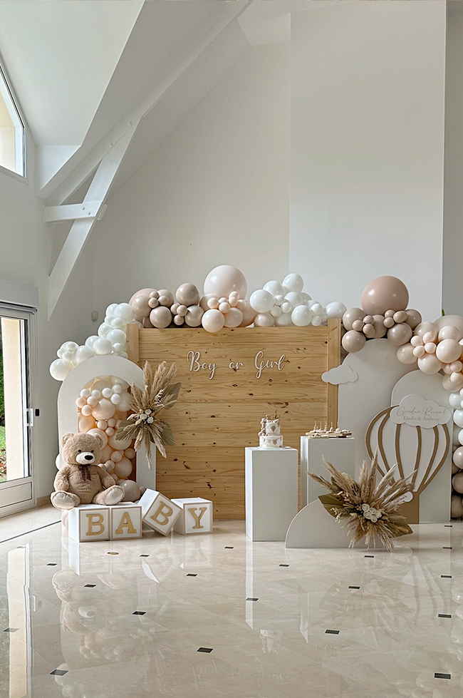 Décoration gender reveal nude